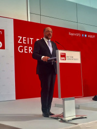 Martin Schulz zeigte sich in Schweinfurt voller Elan und versetzte der Wechselstimmung neuen Schwung.
